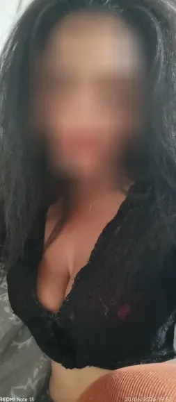 Annika, 36
