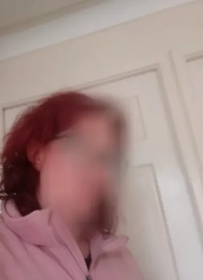Fabienne, 33