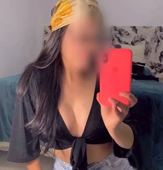 Viktoria, 31